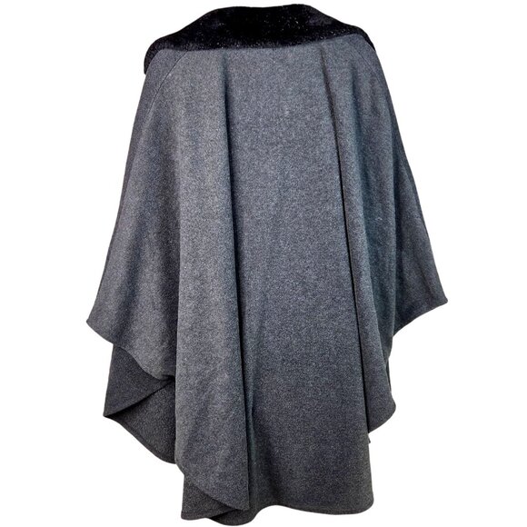 LeModa Gray Cape With Faux Fur Black Collar & Toggle Closure - Picture 2 of 8